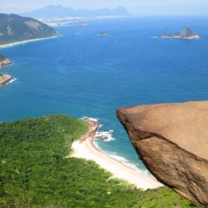 TREKKING PEDRA DO TELEGRAFO (COM TRANSPORTE)